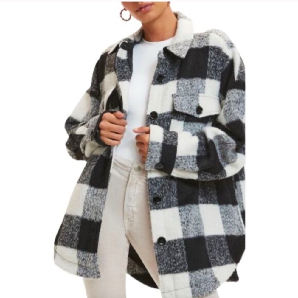 NWT- Good American Shacket Size 1/2